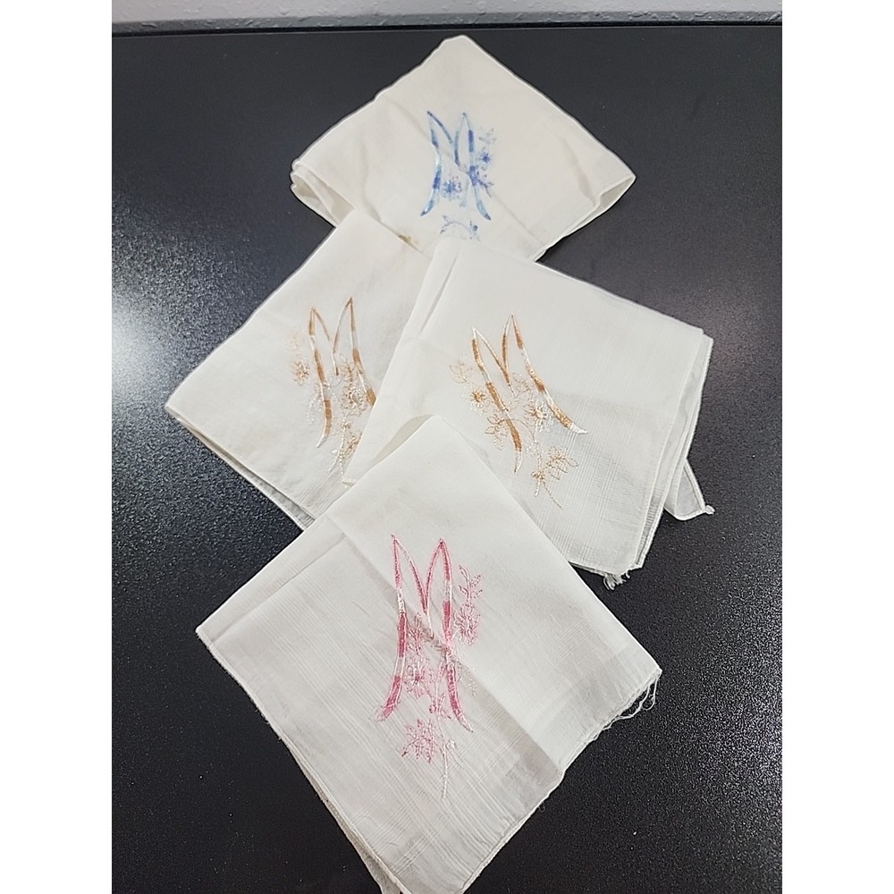 Vtg Collectible Ladies Hanky Set 4 White Embroider "M" 10x12"